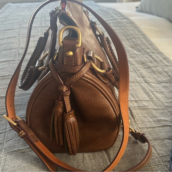 Dooney and Bourke crossbody satchel - Picture 2 of 7